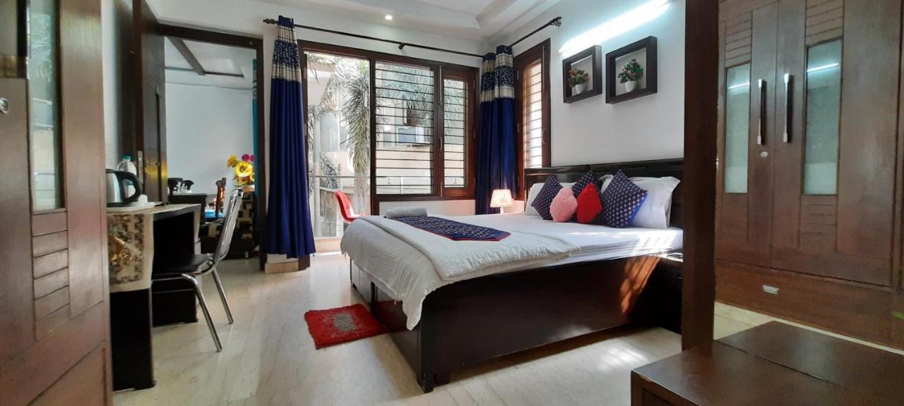 Sunrise Bed & Breakfast *